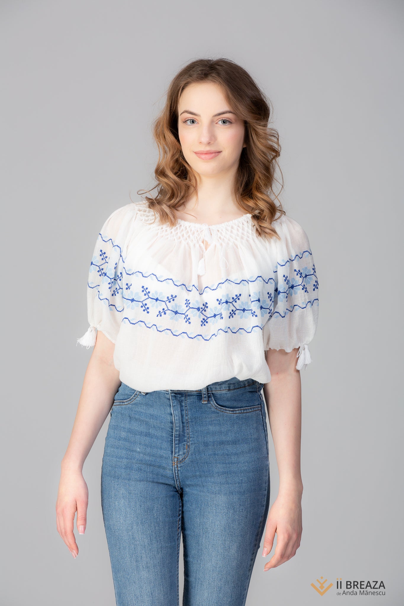 Bluză Gen IE, model Floare de Măr Bluză Gen IE, model Floare de Măr