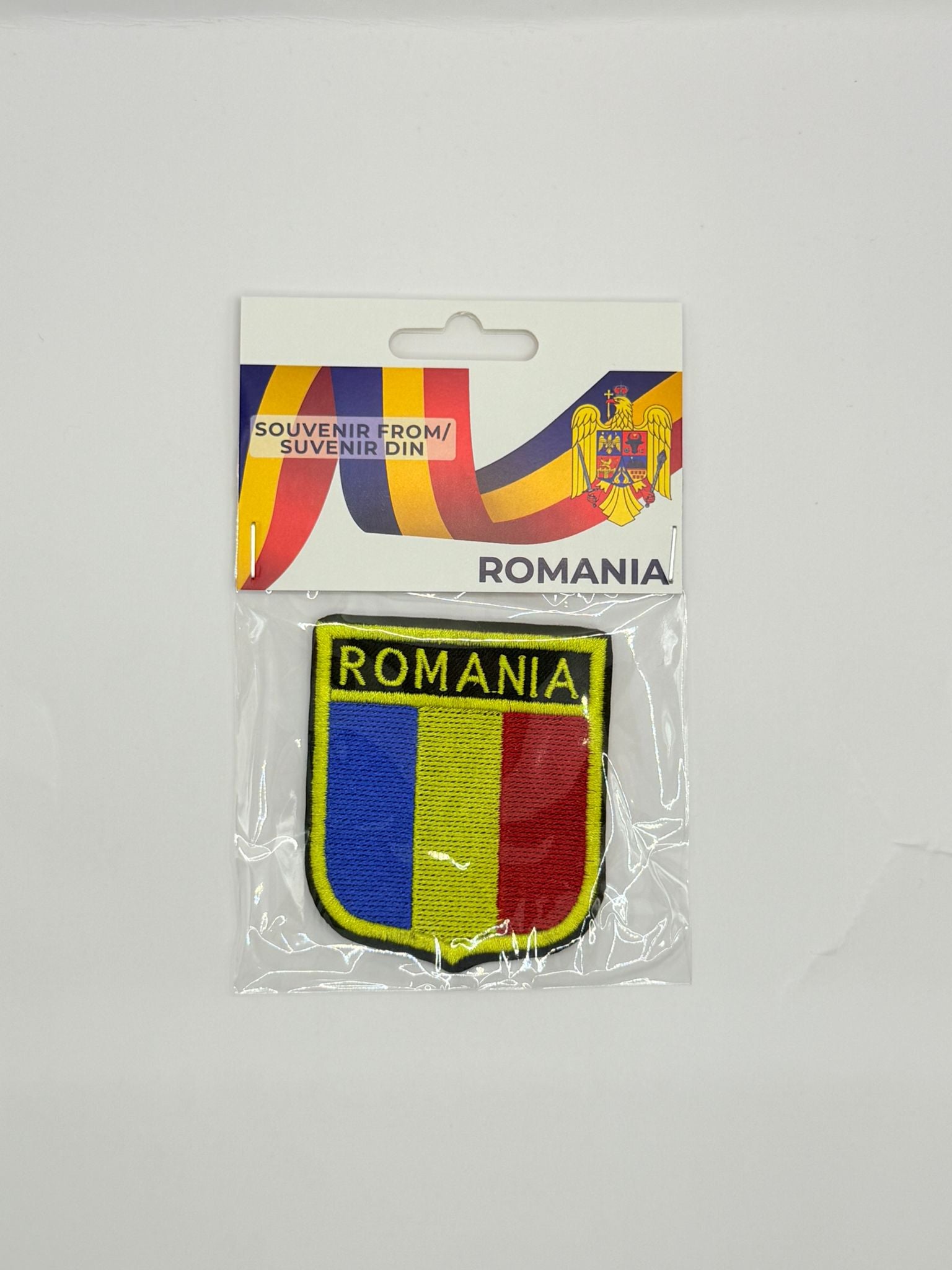 Emblemă / Patch brodată, cu folie adezivă – România tricoloră Emblemă / Patch brodată, cu folie adezivă – România tricoloră