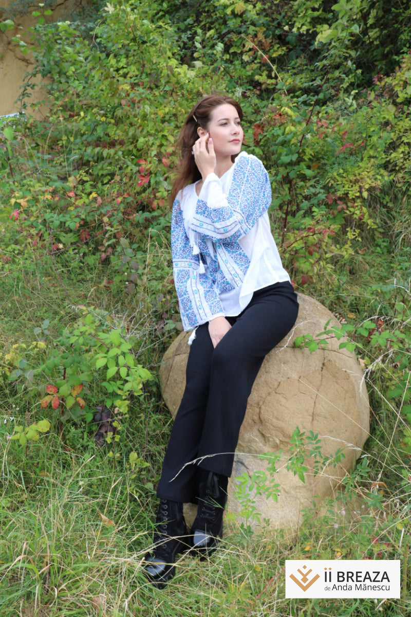 IE Tradițională de Breaza, model Multicolorul IE Tradițională de Breaza, model Multicolorul