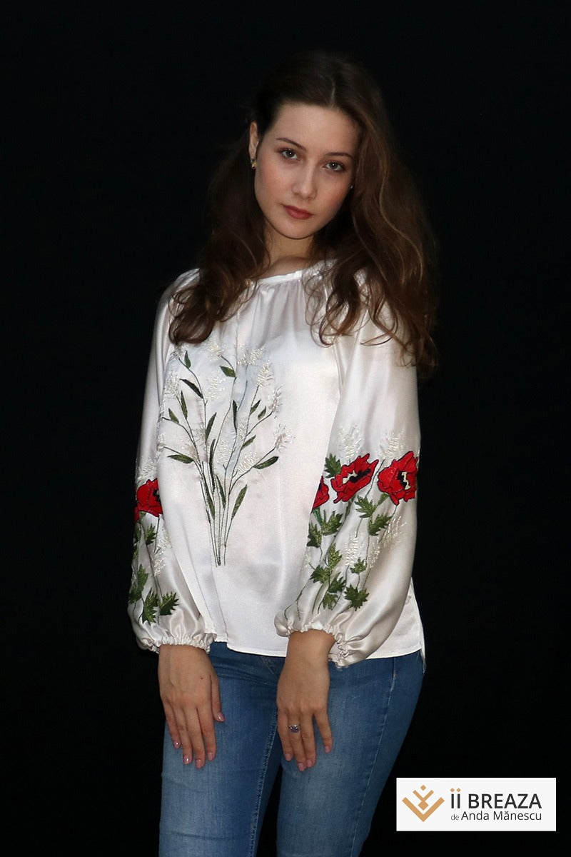 Bluză cu maci, broderie artistică Bluză cu maci, broderie artistică