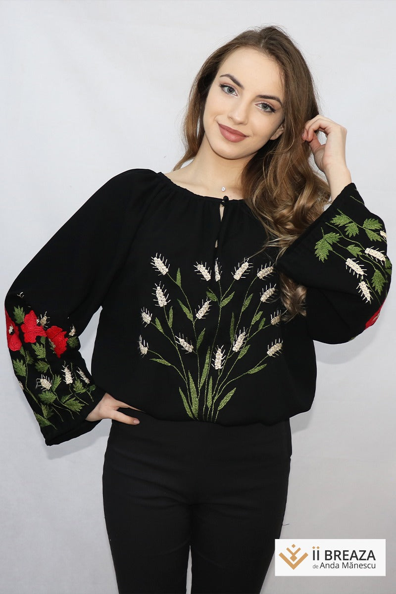Bluză cu maci, broderie artistică Bluză cu maci, broderie artistică