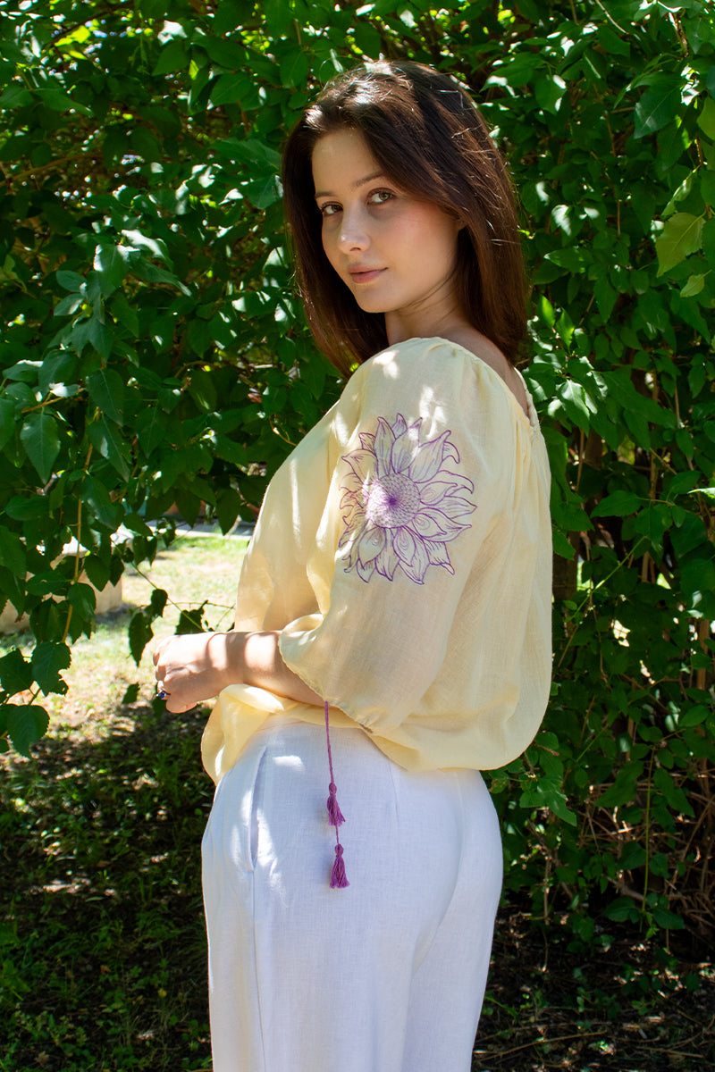 Colecția Culori! - Bluză model Floarea Soarelui Colecția Culori! - Bluză model Floarea Soarelui