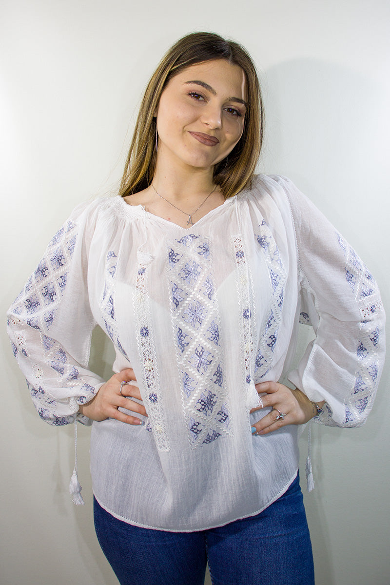 IE Tradițională de Breaza, model Unghia Găii IE Tradițională de Breaza, model Unghia Găii