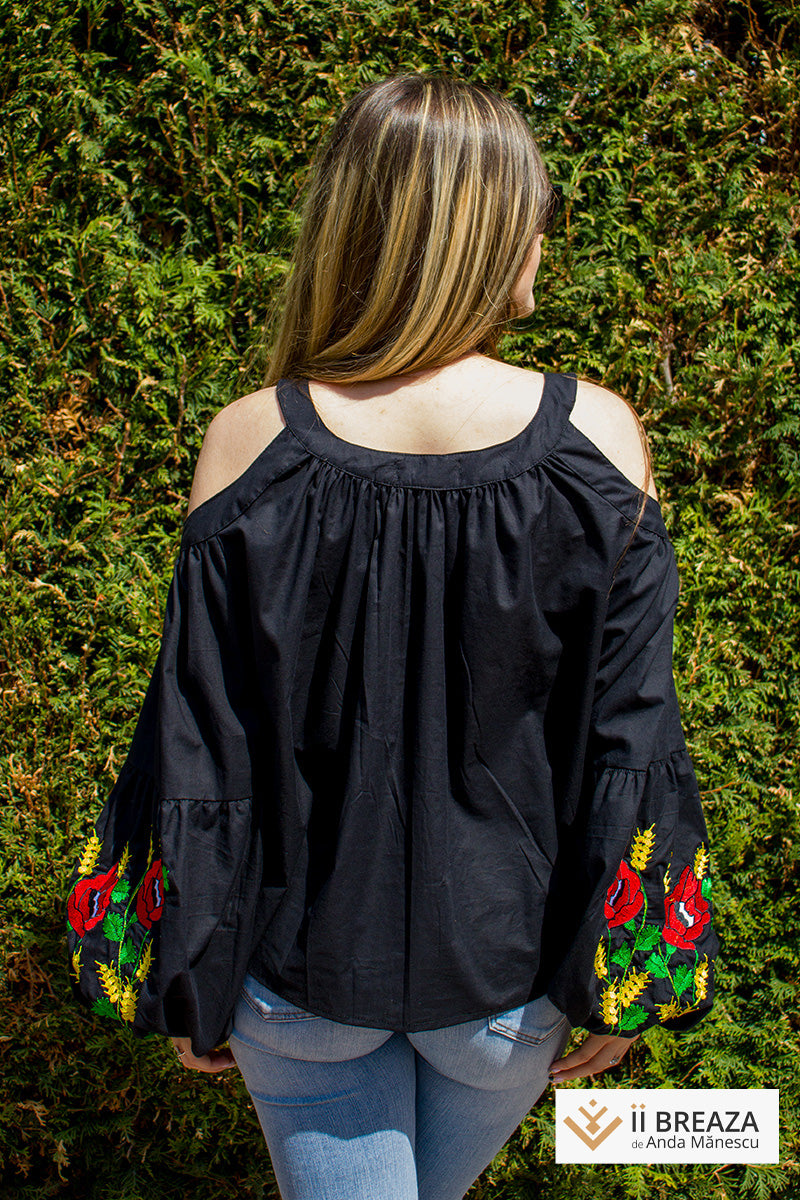 Bluză design unic, model brodat cu Maci, mâneci bufante Bluză design unic, model brodat cu Maci, mâneci bufante