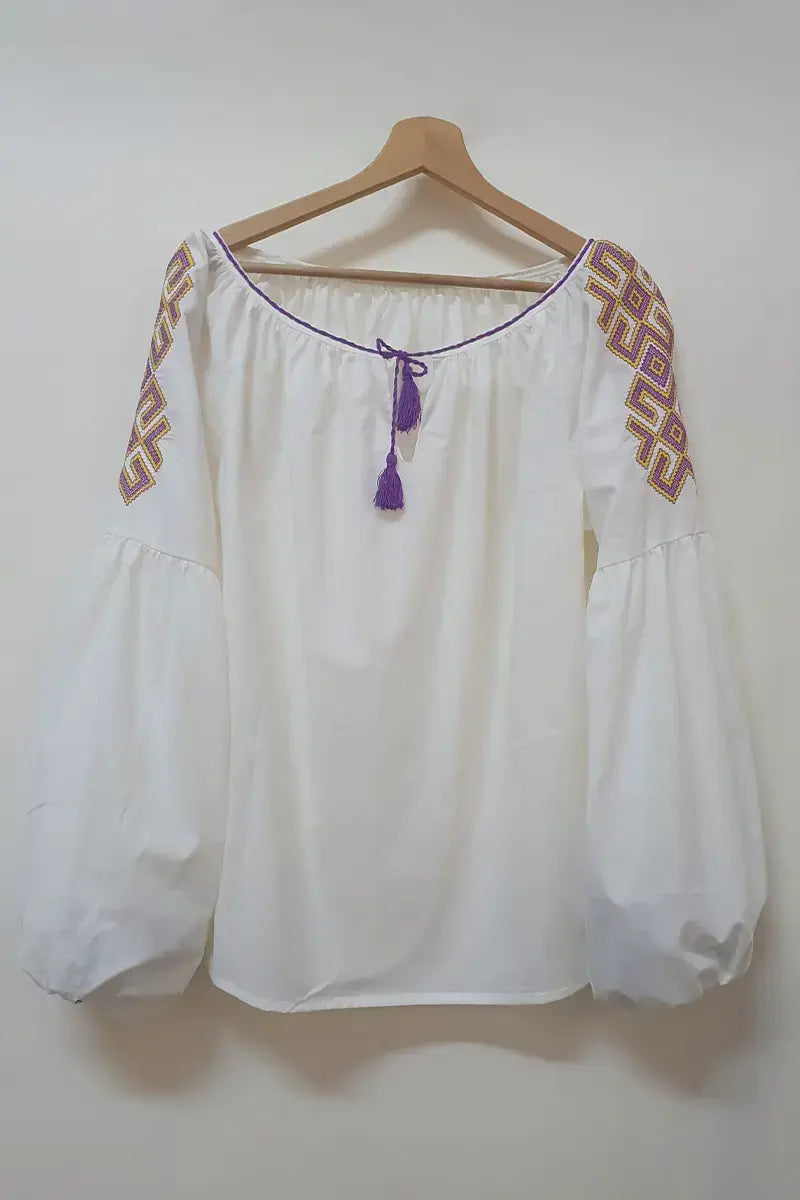 Bluza in spiritul traditiei - Coarnele Berbecului Bluza in spiritul traditiei - Coarnele Berbecului