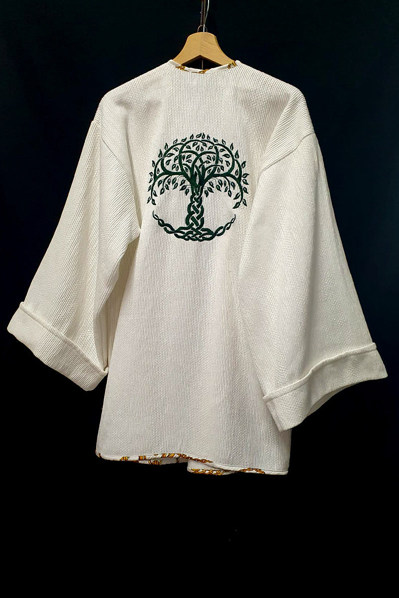 Cardigan cu Aplicații Cardigan cu Aplicații