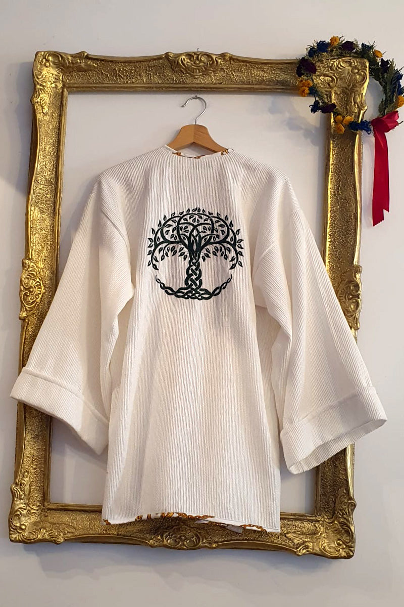 Cardigan cu Aplicații Cardigan cu Aplicații