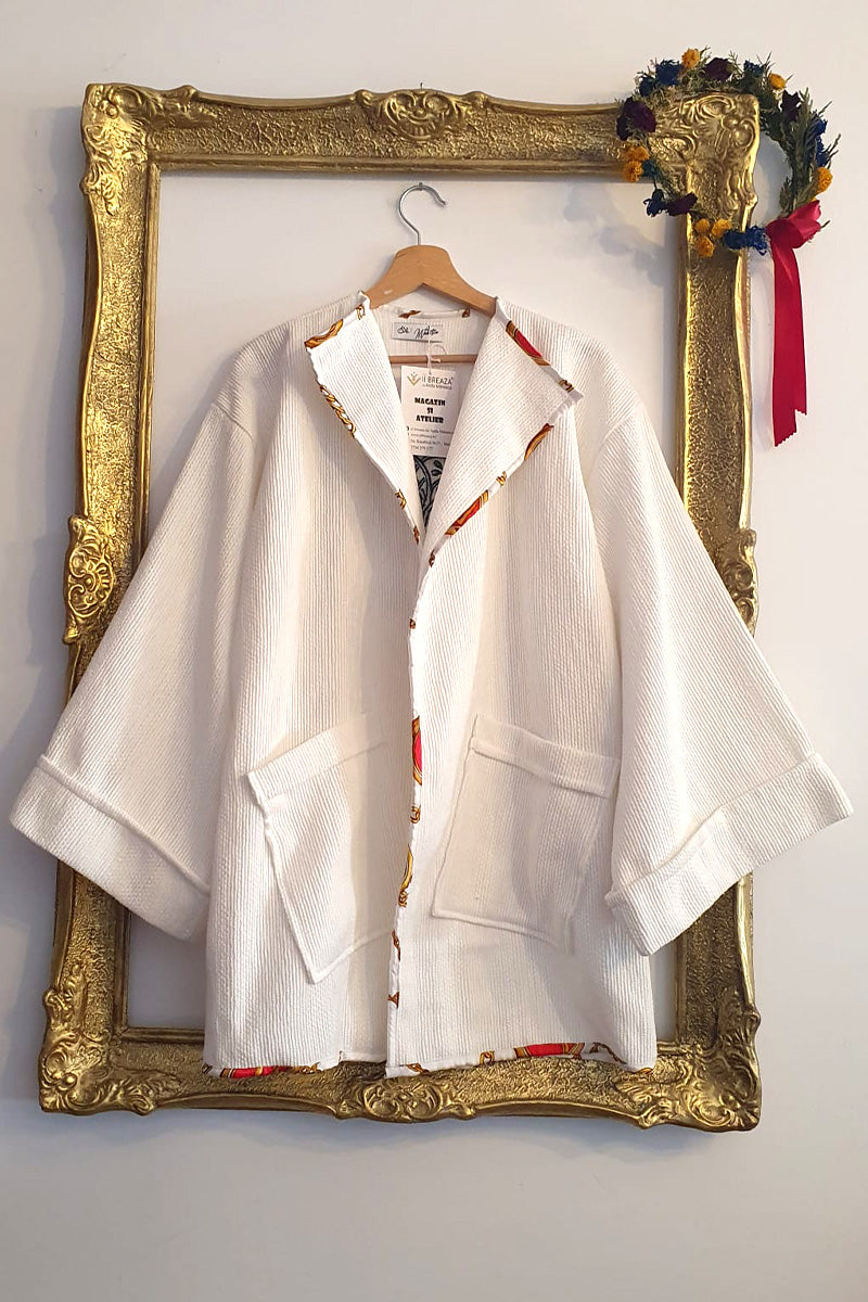 Cardigan cu Aplicații Cardigan cu Aplicații