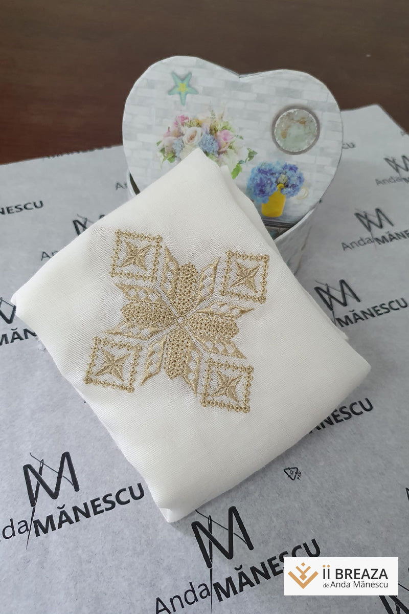 Maramă/ eșarfă brodată cu simboluri inspirate din tradiție, 140 cm*45cm Maramă/ eșarfă brodată cu simboluri inspirate din tradiție, 140 cm*45cm