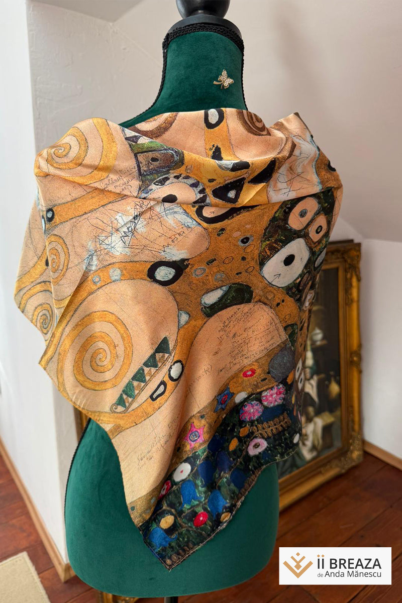 Batic din mătase naturală cu imprimeri inspirate din picturi celebre Batic din mătase naturală cu imprimeri inspirate din picturi celebre