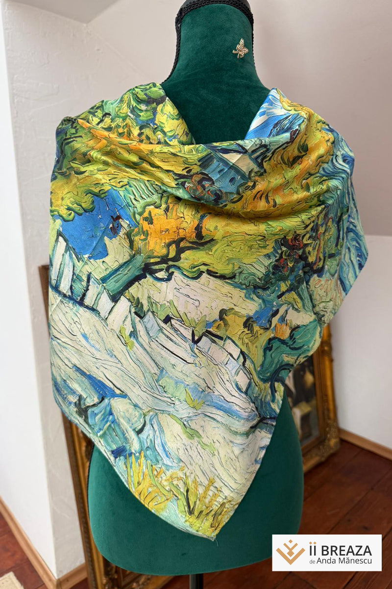 Batic din mătase naturală cu imprimeri inspirate din picturi celebre Batic din mătase naturală cu imprimeri inspirate din picturi celebre