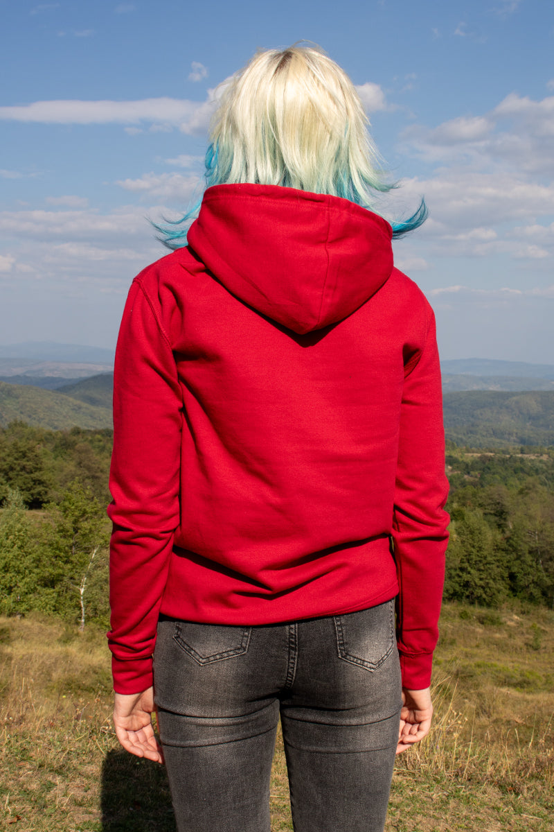 Hanorac roșu brodat cu raton Hanorac roșu brodat cu raton