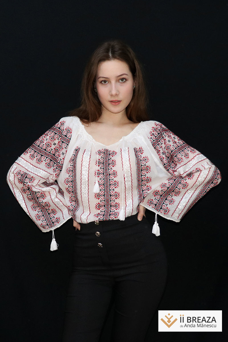 IE Tradițională de Breaza, model Crestele de Breaza IE Tradițională de Breaza, model Crestele de Breaza