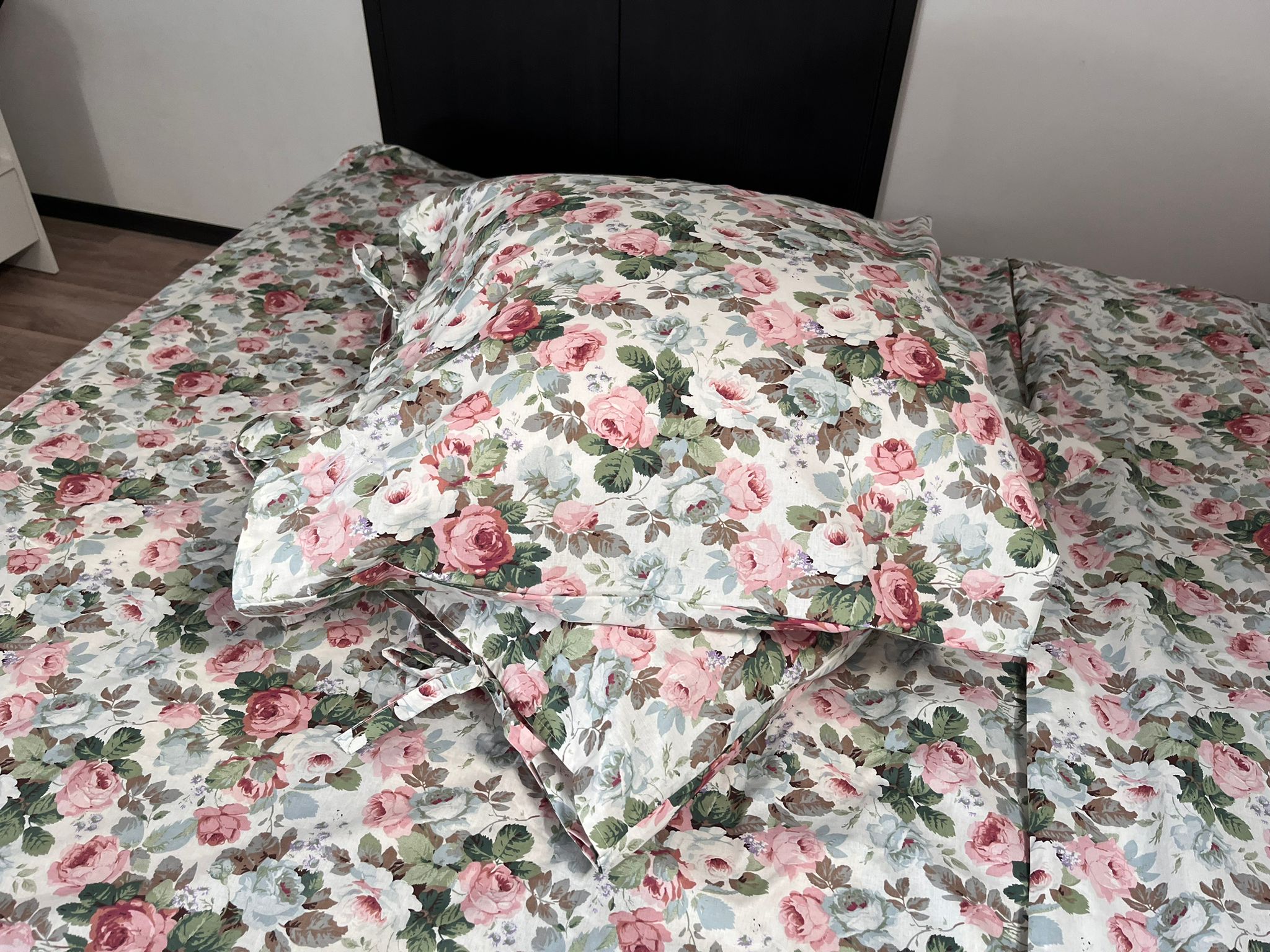 Lenjerie de pat dublu Lenjerie de pat dublu