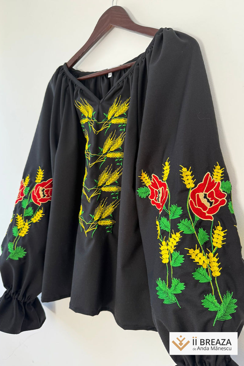 Bluză cu maci brodați Bluză cu maci brodați