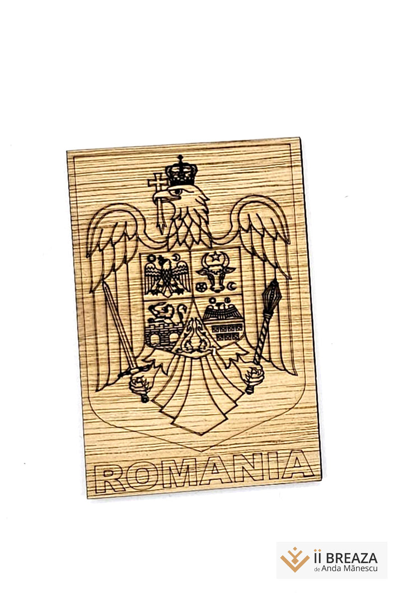 Magnet din lemn cu stema României gravată Magnet din lemn cu stema României gravată