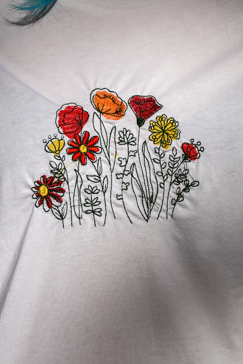 Tricou Damă, model Câmp cu Maci Tricou Damă, model Câmp cu Maci