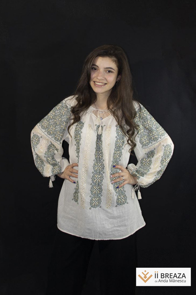 IE Tradițională de Breaza, model Crini IE Tradițională de Breaza, model Crini