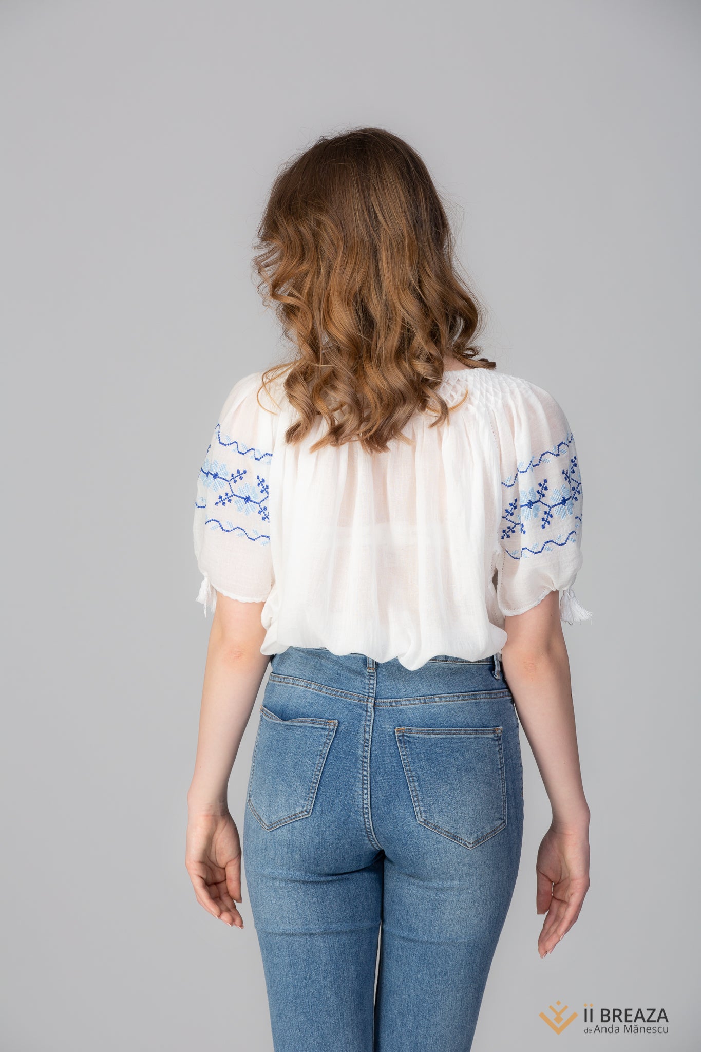 Bluză Gen IE, model Floare de Măr Bluză Gen IE, model Floare de Măr