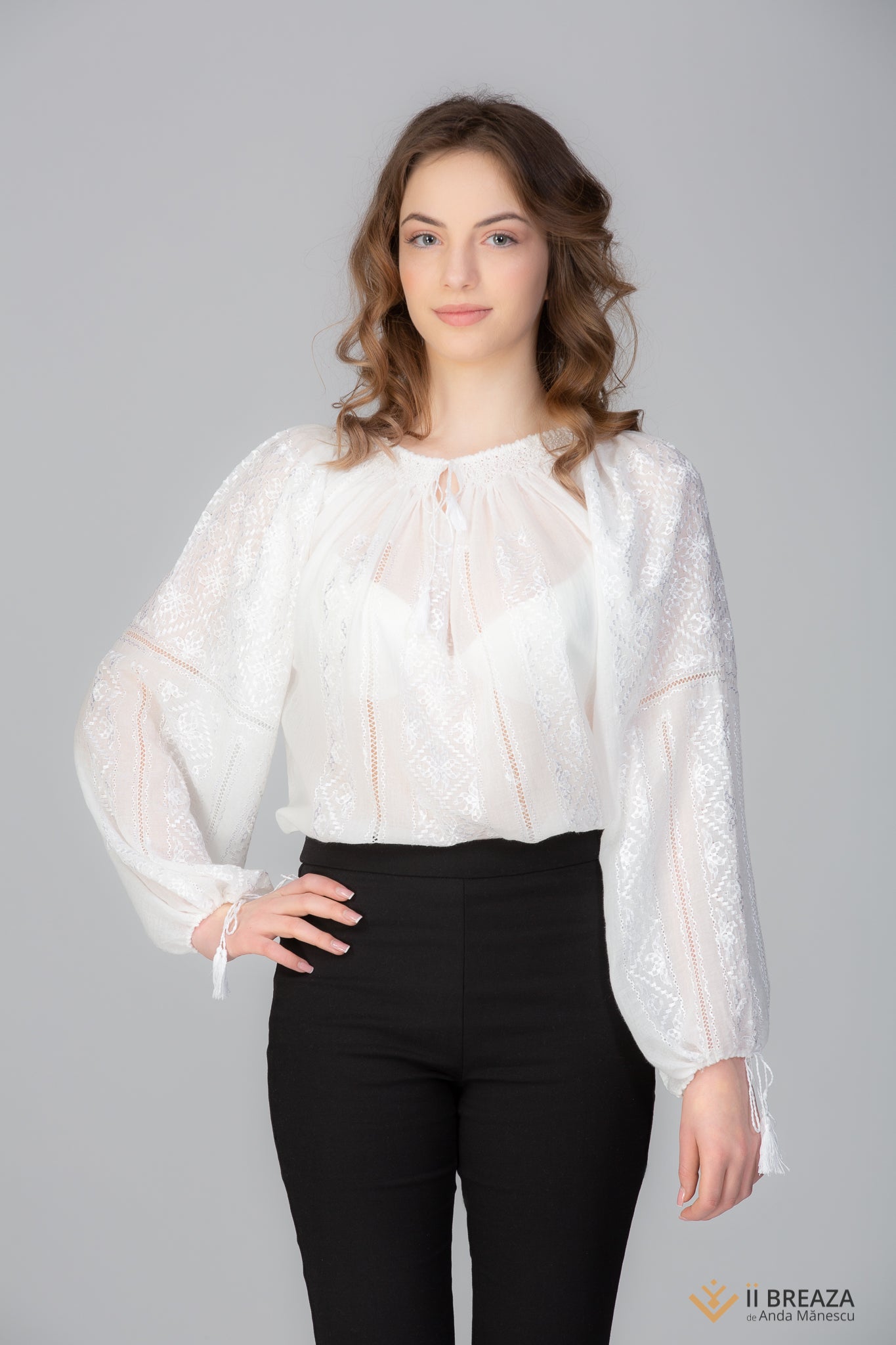 IE Tradițională de Breaza, model Unghia Găii IE Tradițională de Breaza, model Unghia Găii