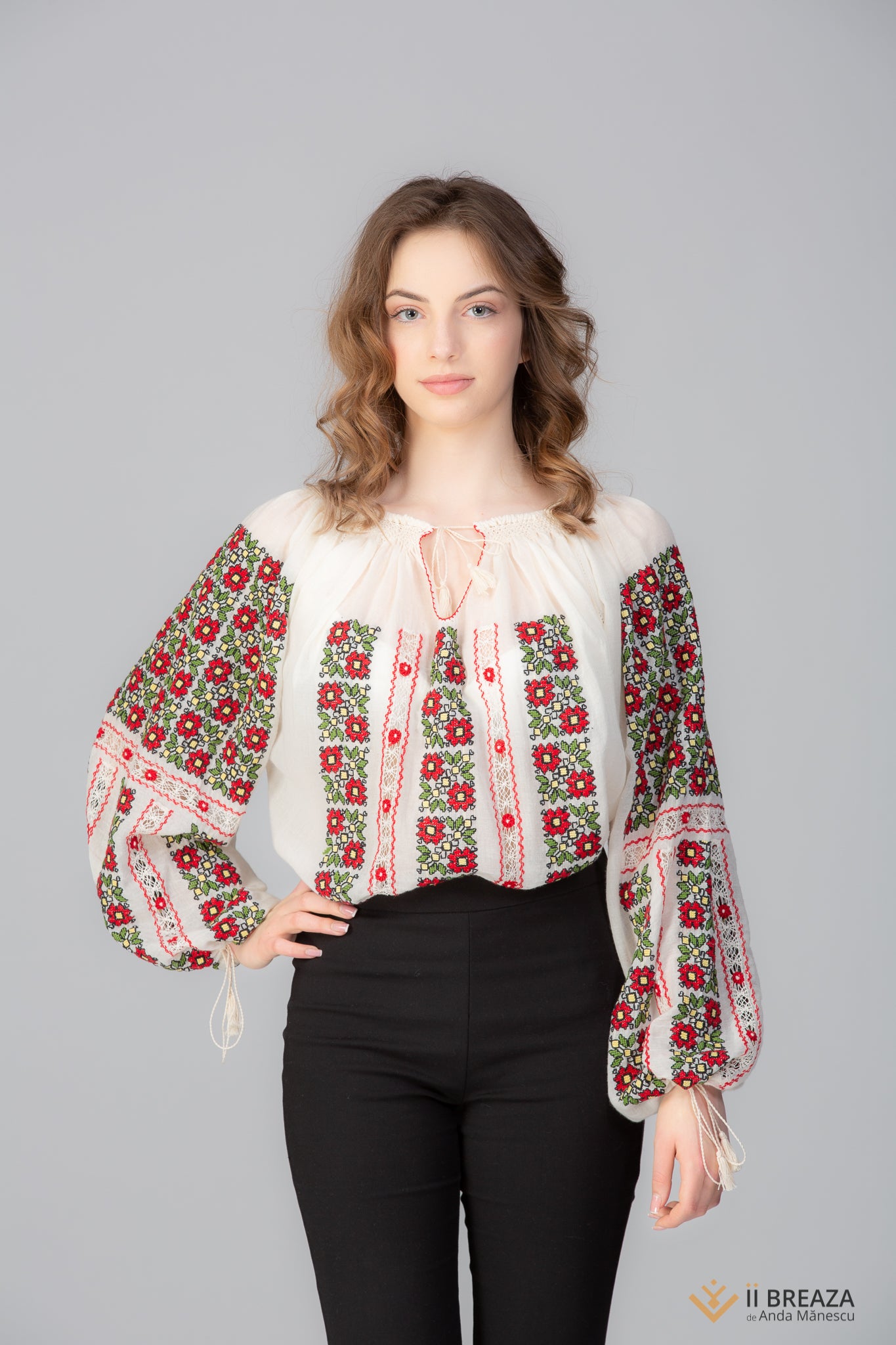 IE Tradițională de Breaza, model Multicolorul IE Tradițională de Breaza, model Multicolorul