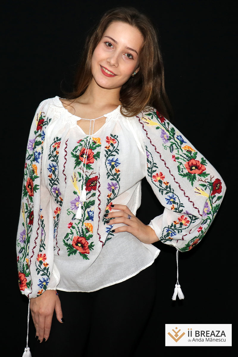 IE Tradițională de Breaza, model Câmp cu Maci IE Tradițională de Breaza, model Câmp cu Maci