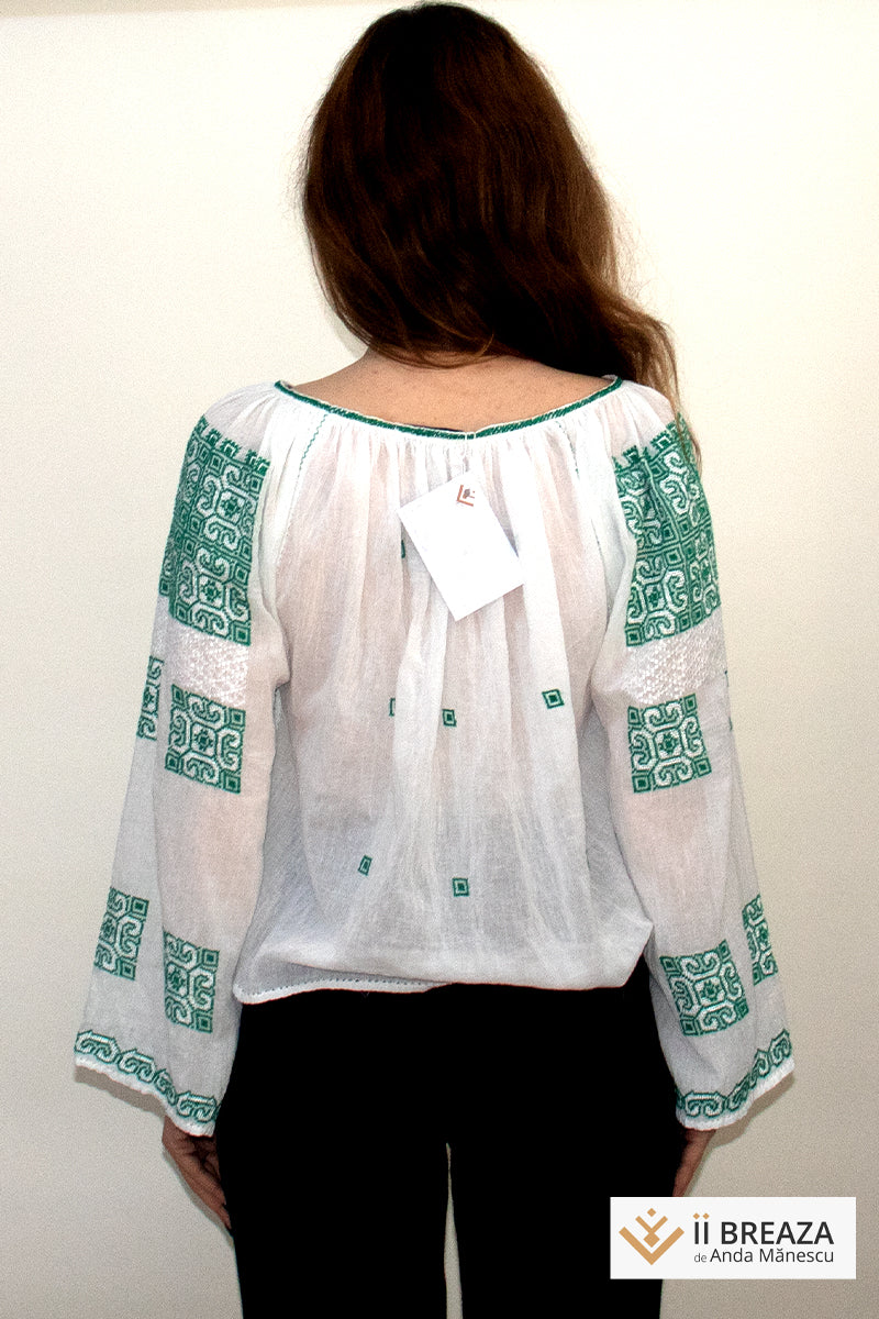 IE Traditională, model Zeița IE Traditională, model Zeița