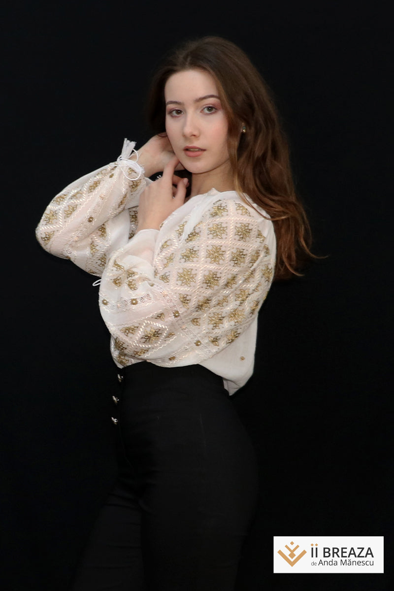 IE Tradițională de Breaza, model Unghia Găii IE Tradițională de Breaza, model Unghia Găii