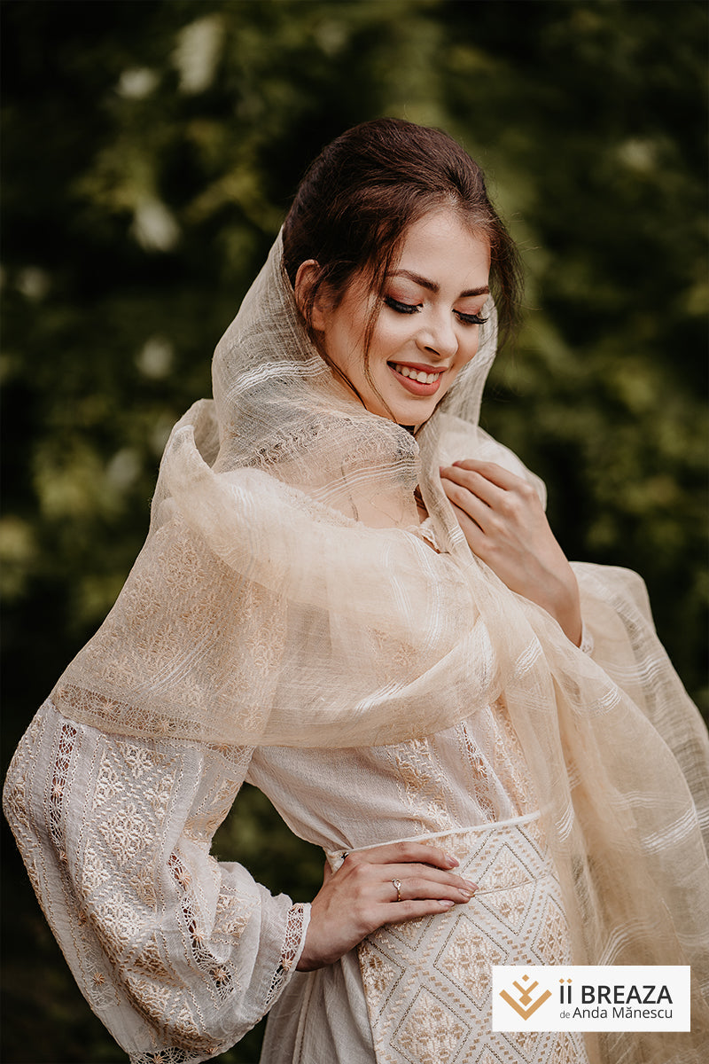 Costum Tradițional de Mireasă, model de Breaza, Buclavaua Mare Costum Tradițional de Mireasă, model de Breaza, Buclavaua Mare
