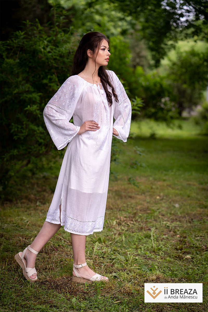 Rochie Tradițională de Breaza, model Suveicuța Rochie Tradițională de Breaza, model Suveicuța