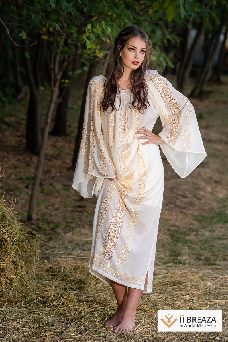 Rochie Tradițională de Breaza, model Filtire Rochie Tradițională de Breaza, model Filtire