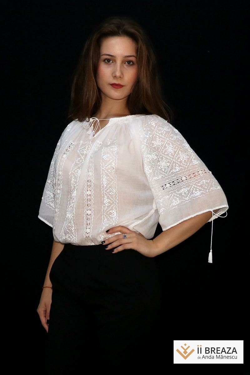 IE Tradițională de Breaza, model Unghia Găii IE Tradițională de Breaza, model Unghia Găii