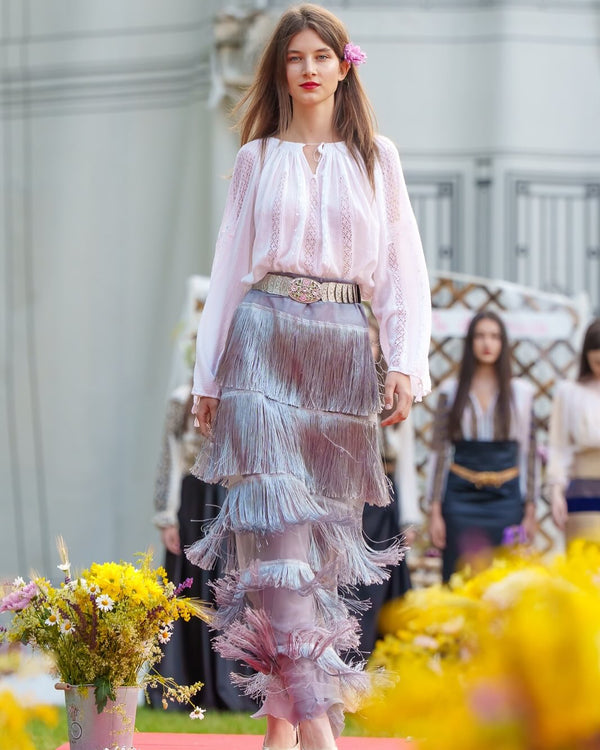 Fustă “Val de Argint” – Colecția Regina Maria