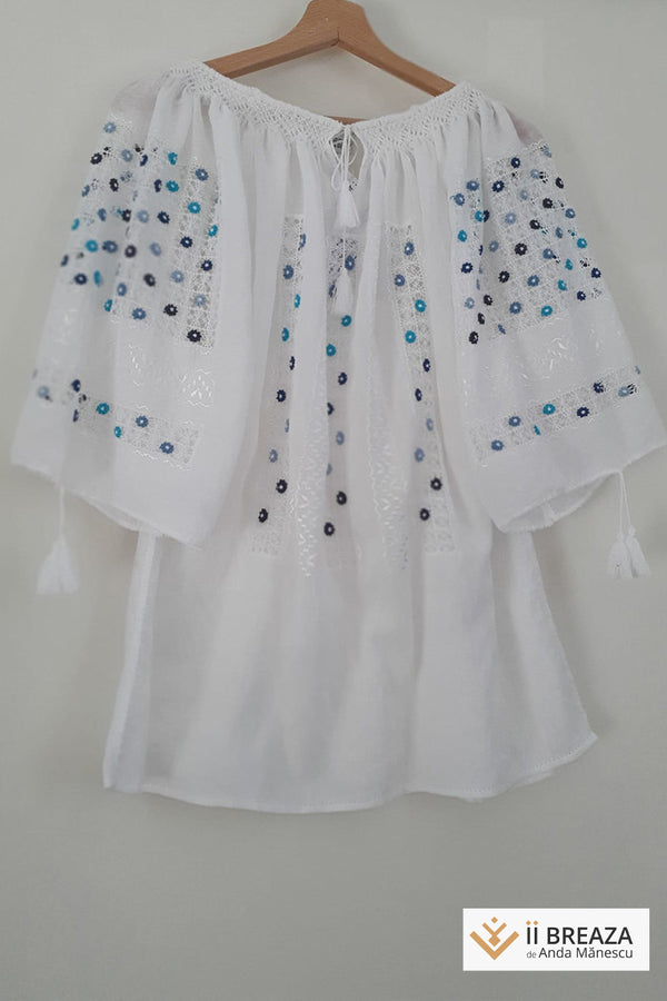 IE Tradițională de Breaza, model Ajurul cu Pălărioara