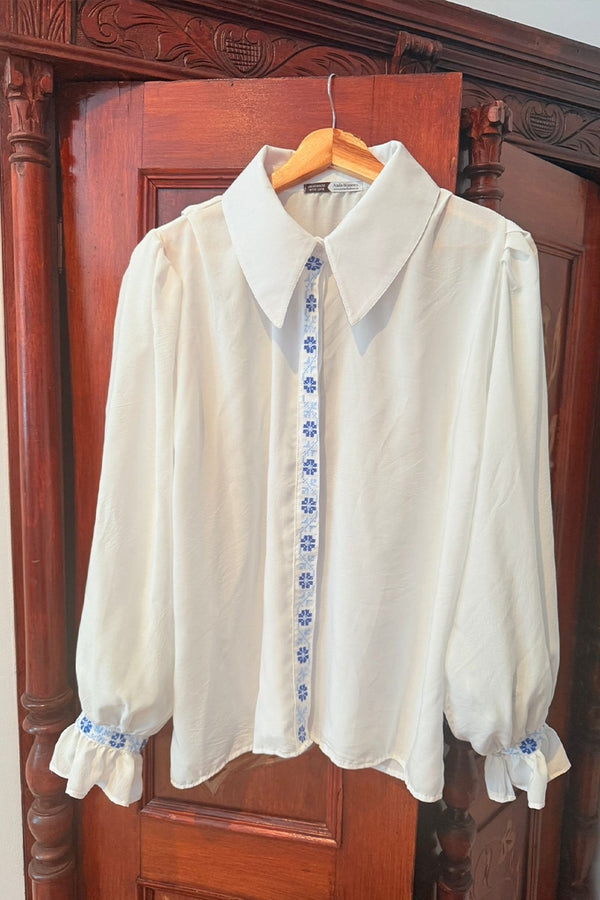 Cămașă clasică brodată, model Floare de Măr