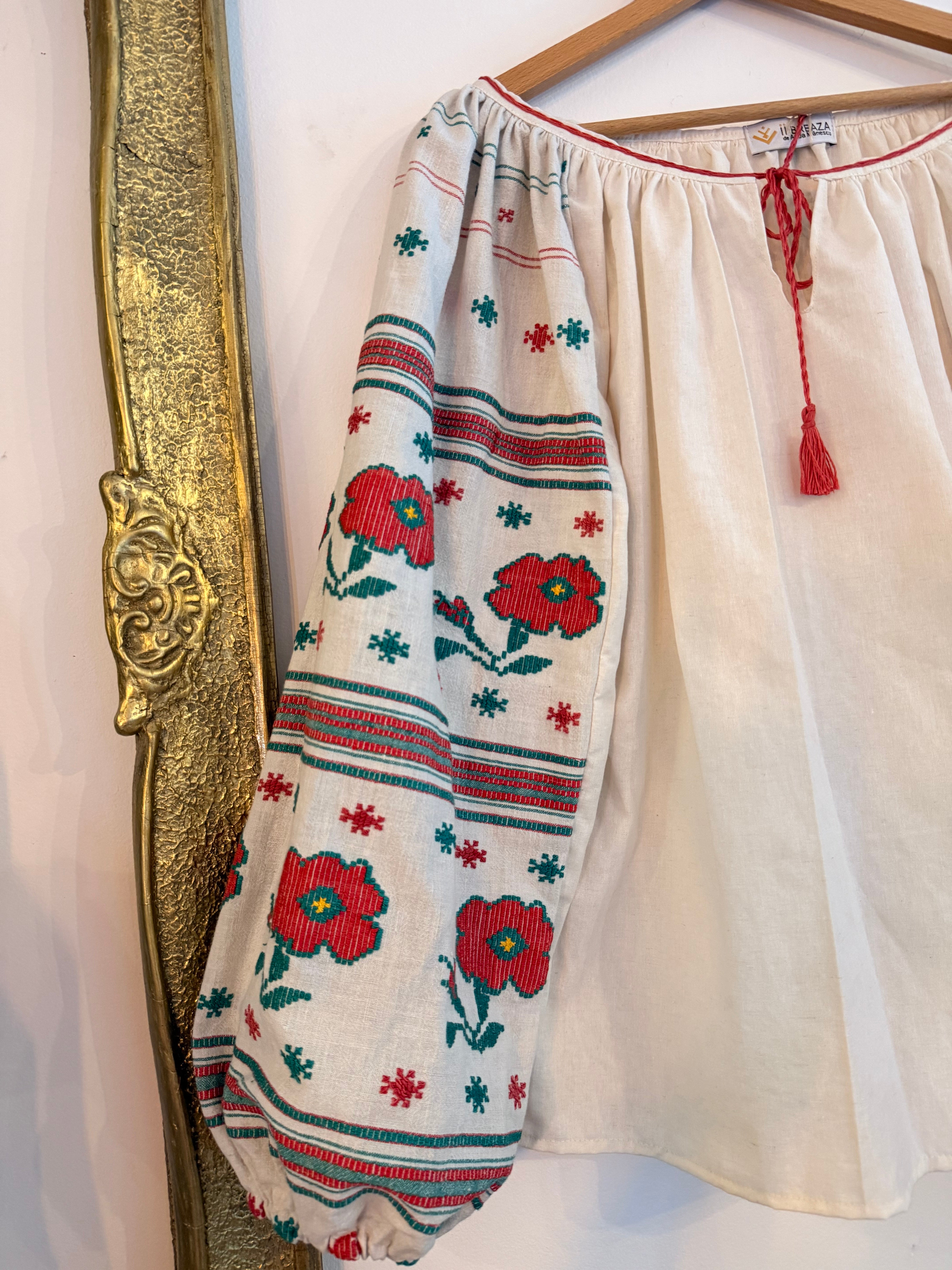 IA Vintage, model Flori de Vară