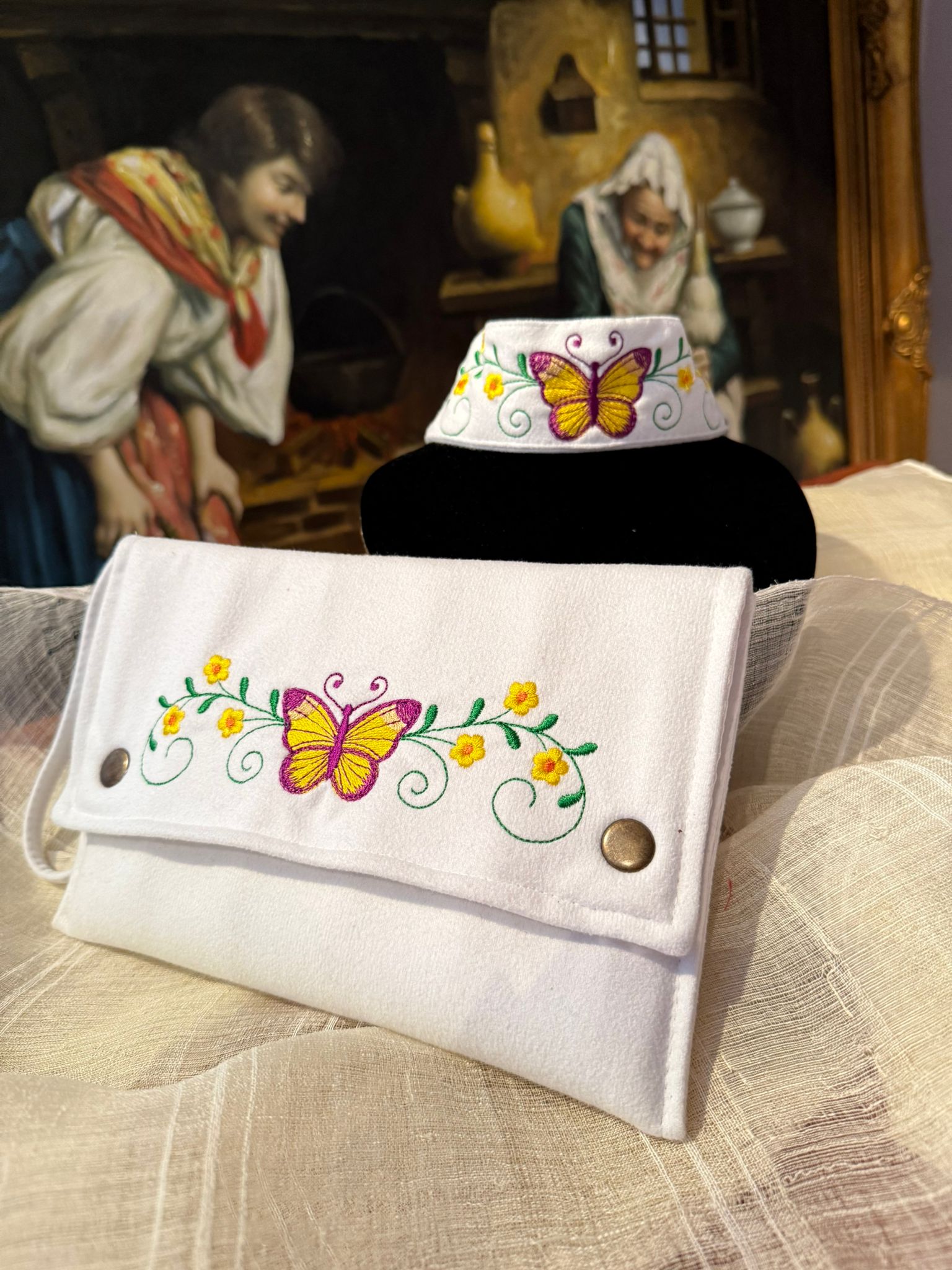 Geantă/ plic cu broderie Fluture