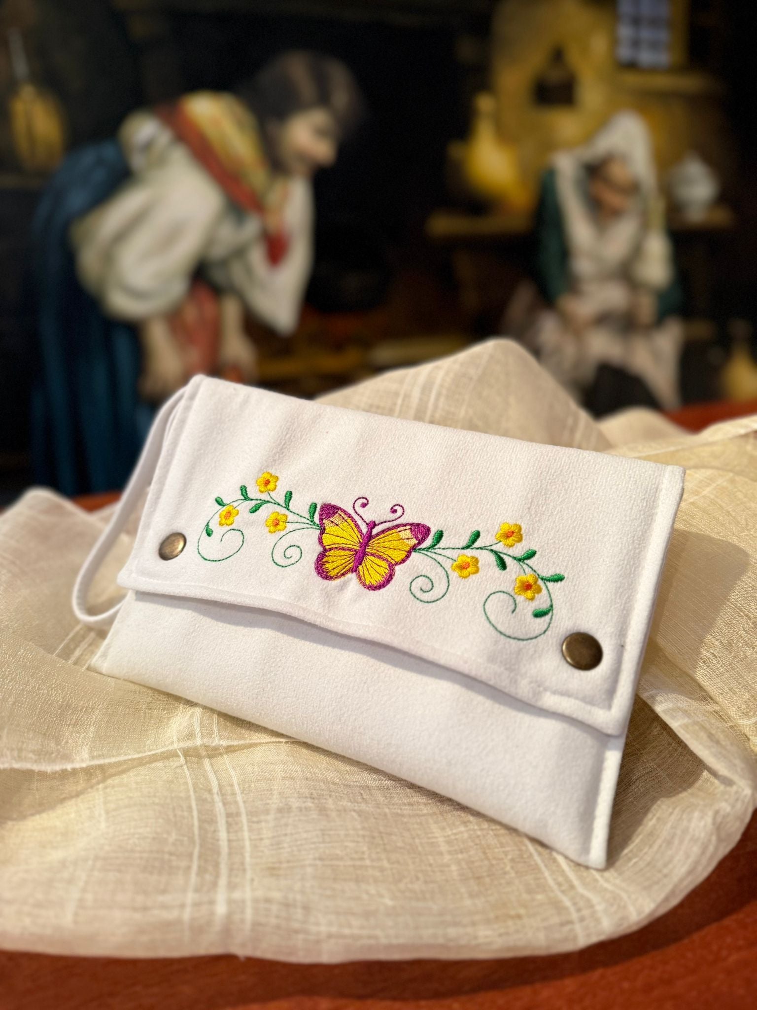 Geantă/ plic cu broderie Fluture