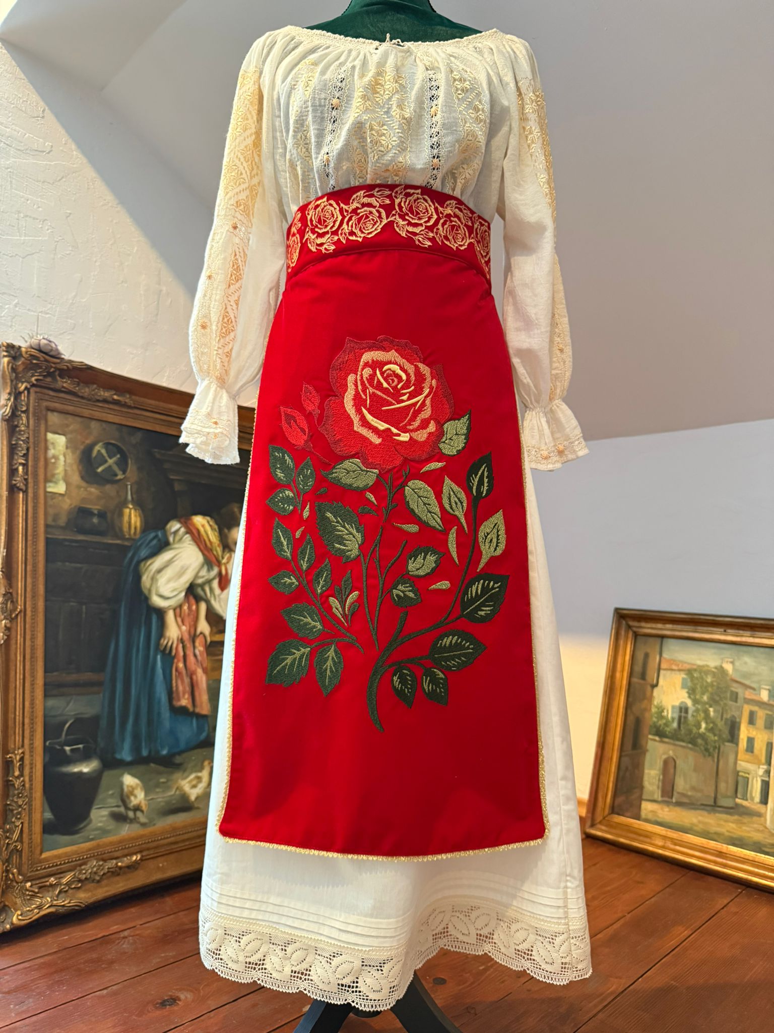 Șorțuri Velvet Rose