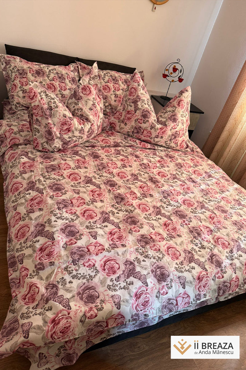 Lenjerie de pat cu flori roz