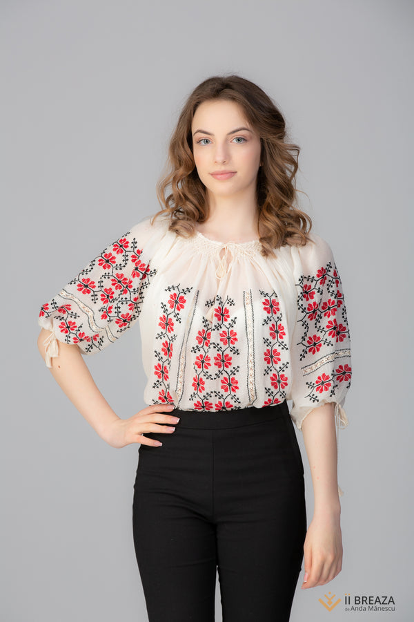 IE Tradițională de Breaza, model Floare de Măr