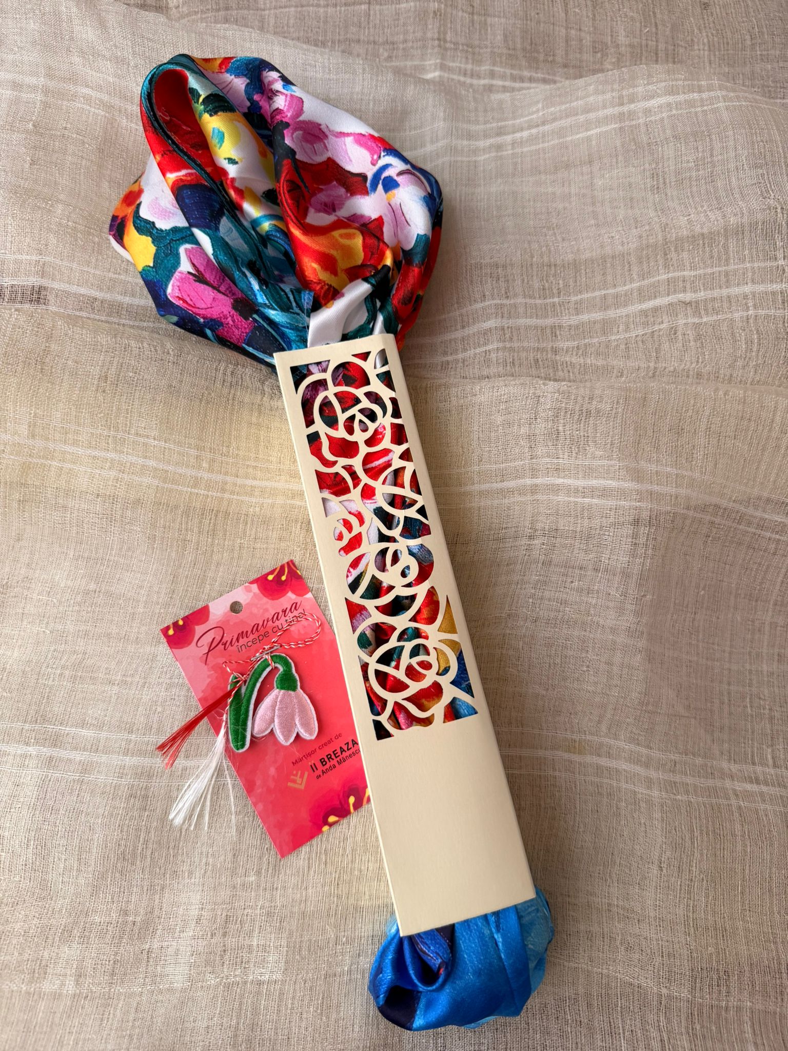 Batic din mătase naturală cu imprimeri inspirate din picturi celebre