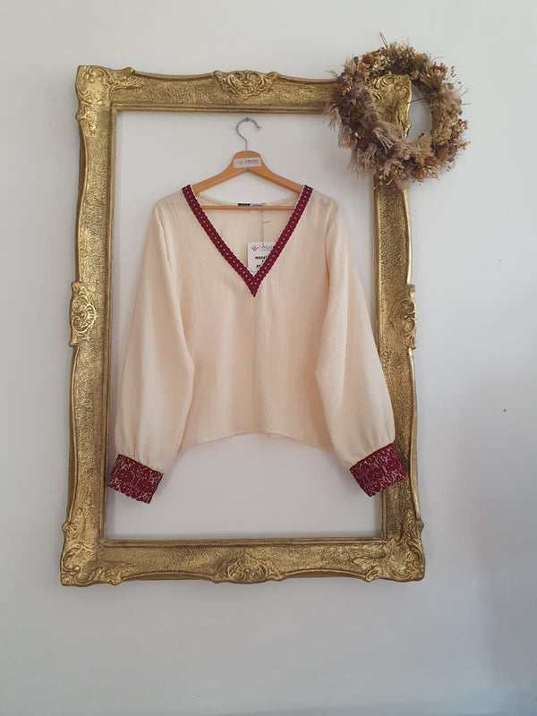 Bluză Modernă cu Aplicație Vintage Țesută în război - unicat