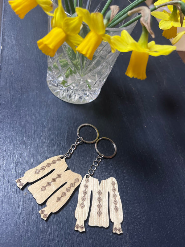 Breloc în formă de ie cu modelul infinit