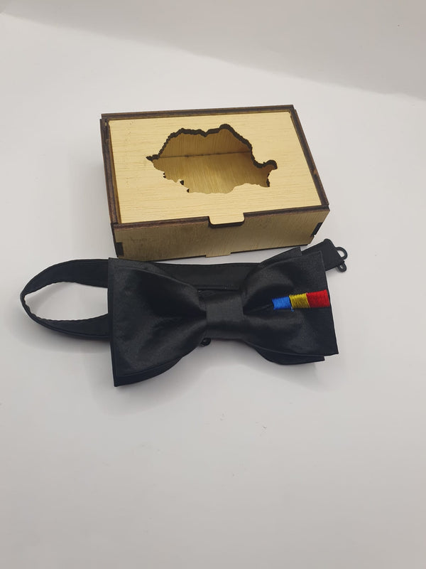 Papion elegant, brodat cu tricolorul