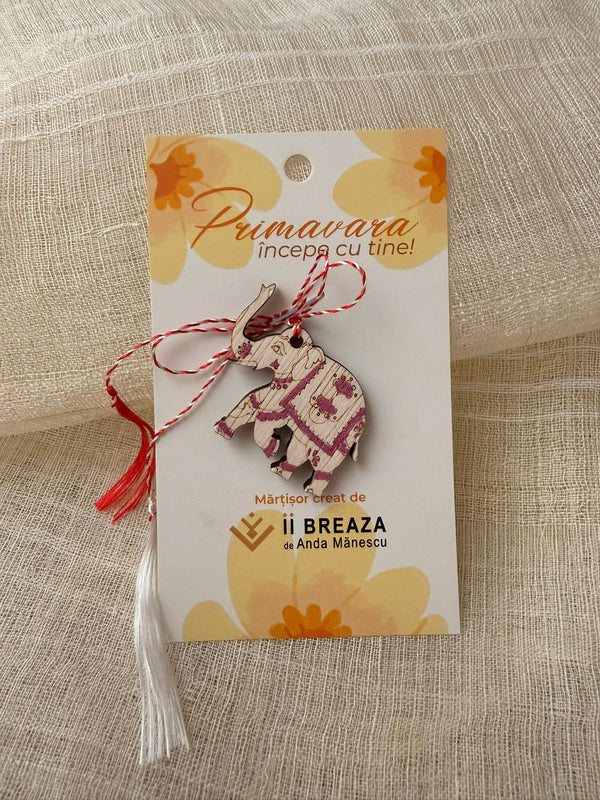 Mărțișor din lemn – Elefant pictat manual