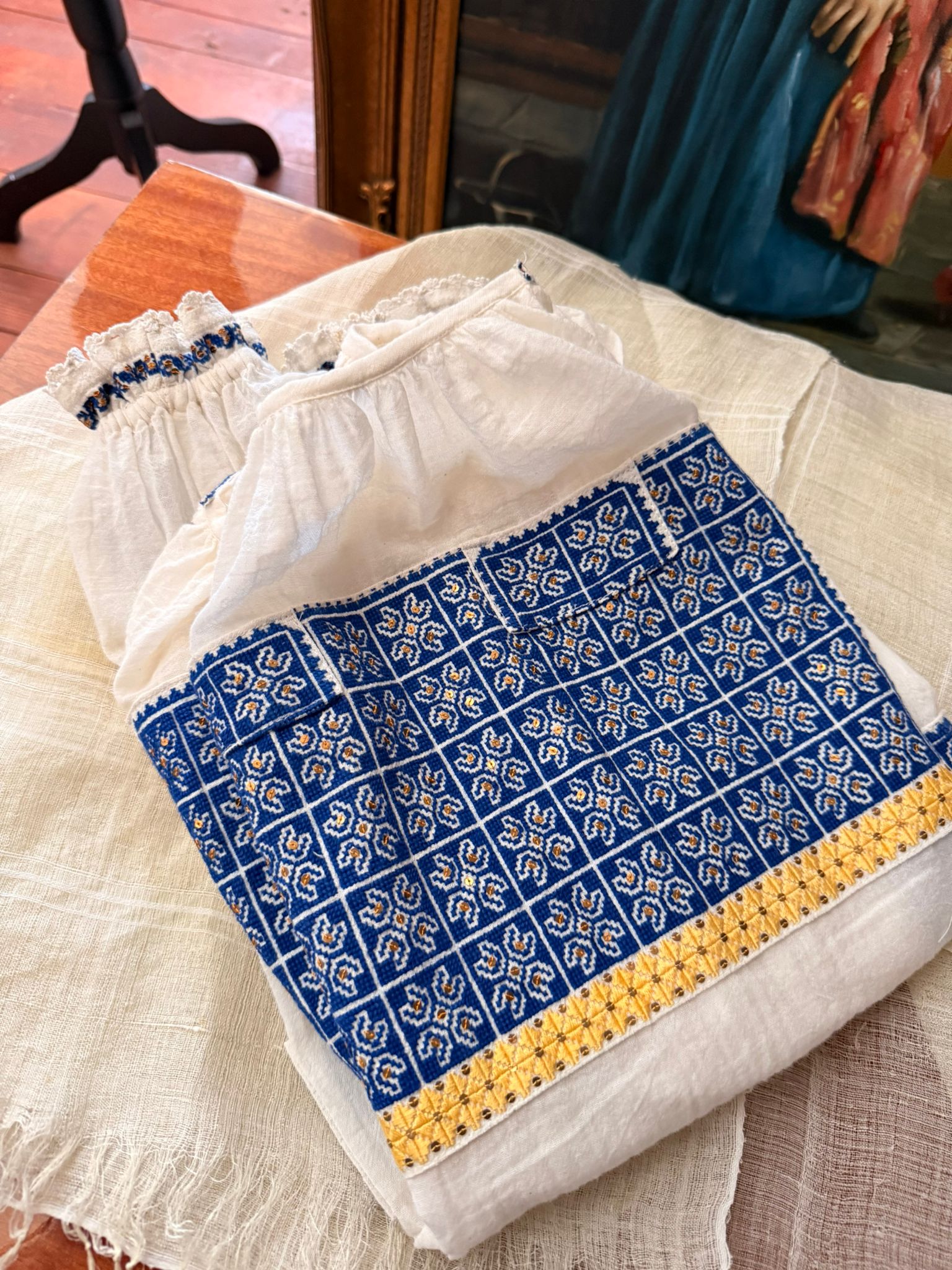 Vintage IA albastru regal cu paiete - simbol Lalea