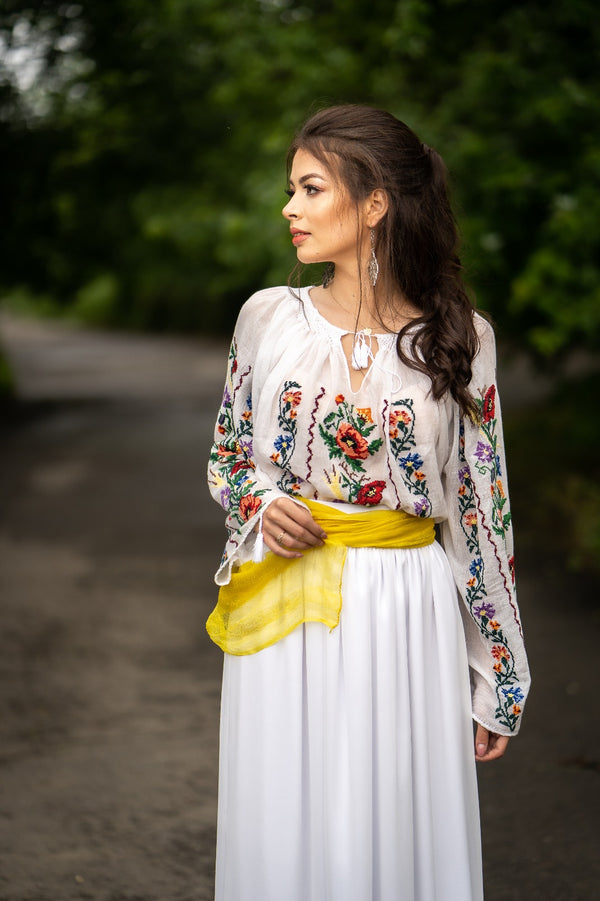 Compleu IE cu fustă ”Floare de nuntă”