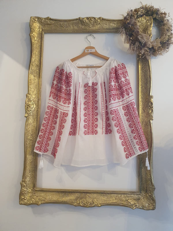 IE Tradițională de Breaza, model Crestele de Breaza