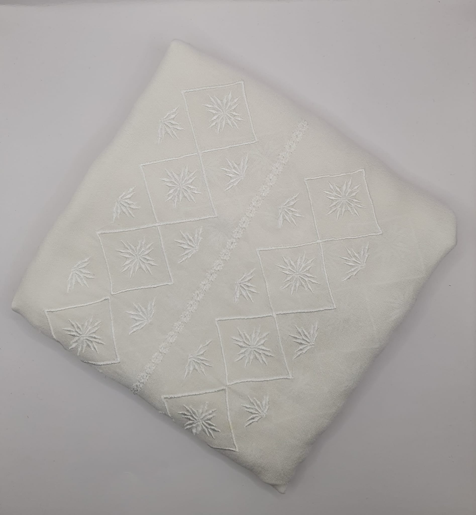 Maramă/ eșarfă, model ”Steaua cu 16 Țăpi”, 200 x 50 cm